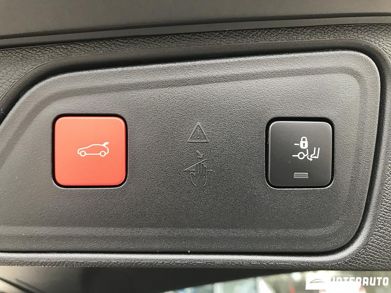 Peugeot 3008 17 peugeot 3008 2022