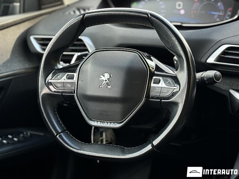 Peugeot 3008 13 peugeot 3008 2019