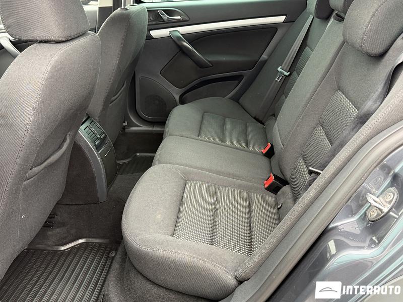 Skoda Octavia Scout 16 skoda octavia scout 2011