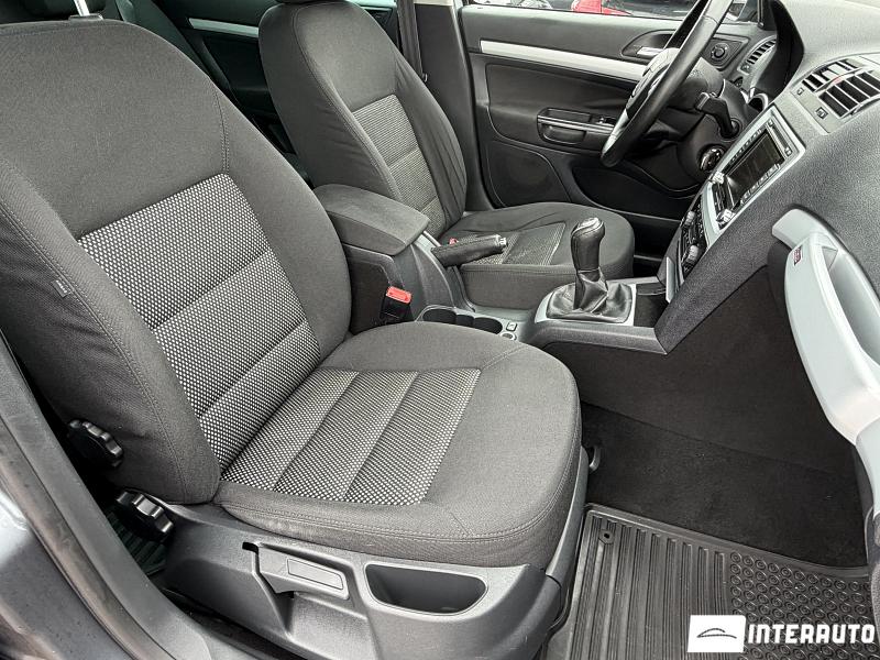 Skoda Octavia Scout 15 skoda octavia scout 2011