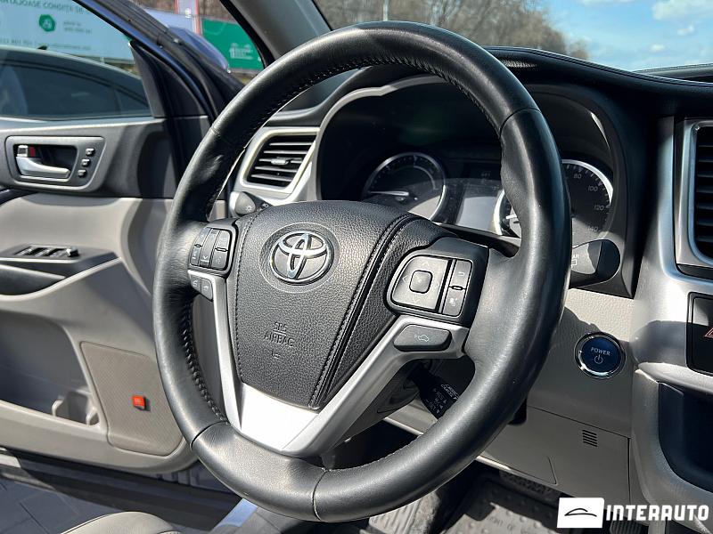 Toyota Highlander 8 toyota highlander 2014