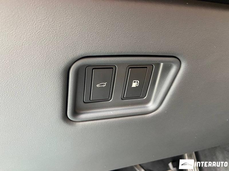 Land Rover Range Rover Sport 17 land rover range rover sport 2023