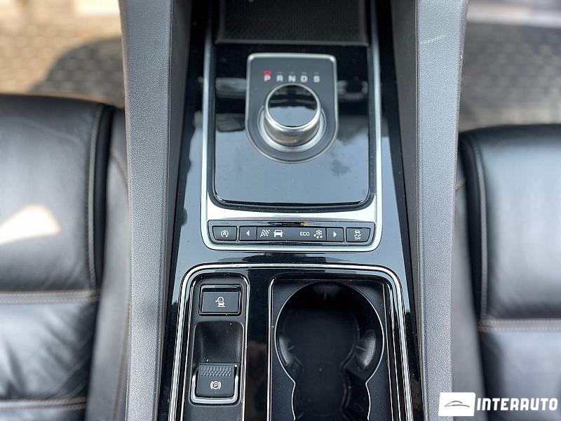 Jaguar F-Pace 12 jaguar f-pace 2016