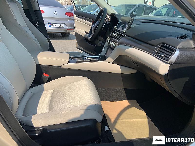 Honda Accord 17 honda accord 2019