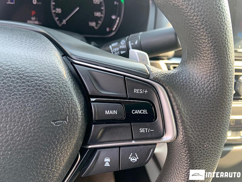 Honda Accord 11 honda accord 2019