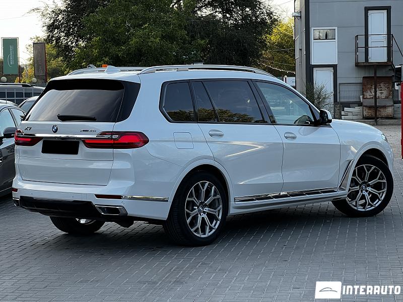 BMW X7 4.0i 3 bmw x7 4.0i 2019