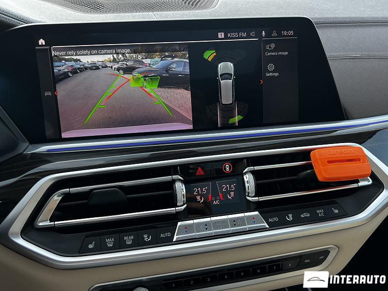 BMW X7 4.0i 10 bmw x7 4.0i 2019