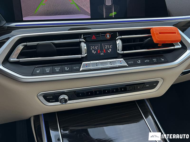 BMW X7 4.0i 11 bmw x7 4.0i 2019