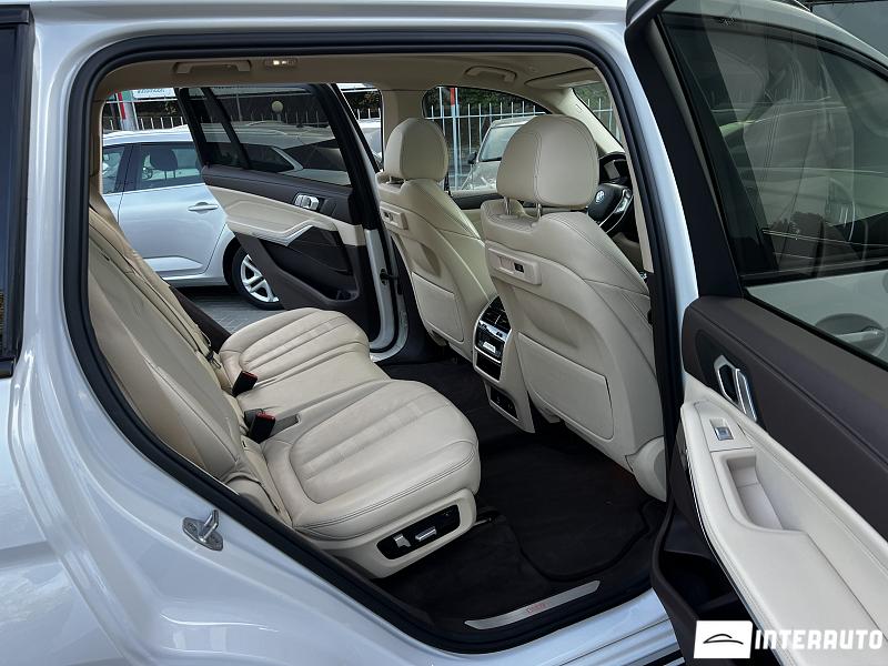 BMW X7 4.0i 13 bmw x7 4.0i 2019