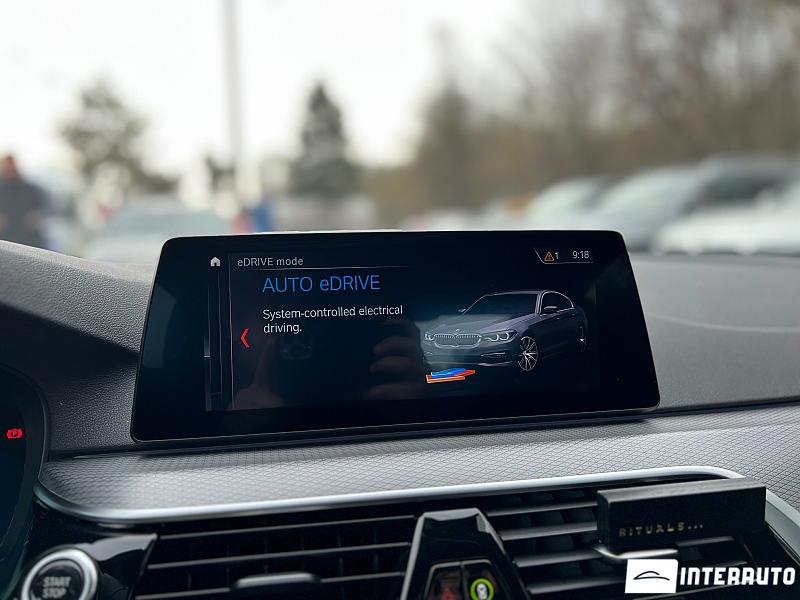 BMW 530e 19 bmw 530e 2018