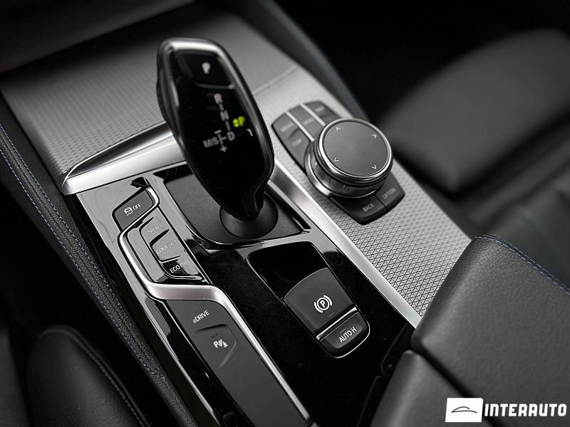 BMW 530e 15 bmw 530e 2018