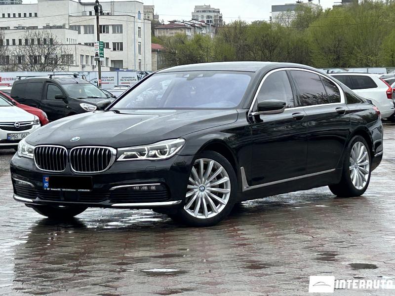 BMW 730 2018