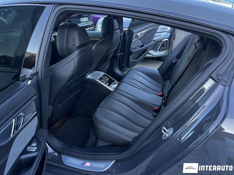 BMW 850i 9 bmw 850i 2019