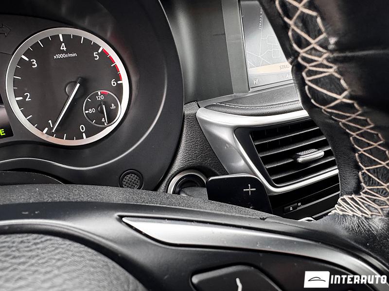 Infiniti Q30 15 infiniti q30 2017