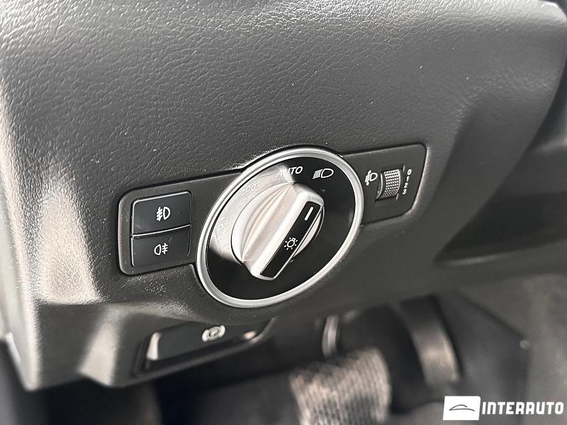 Infiniti Q30 17 infiniti q30 2017