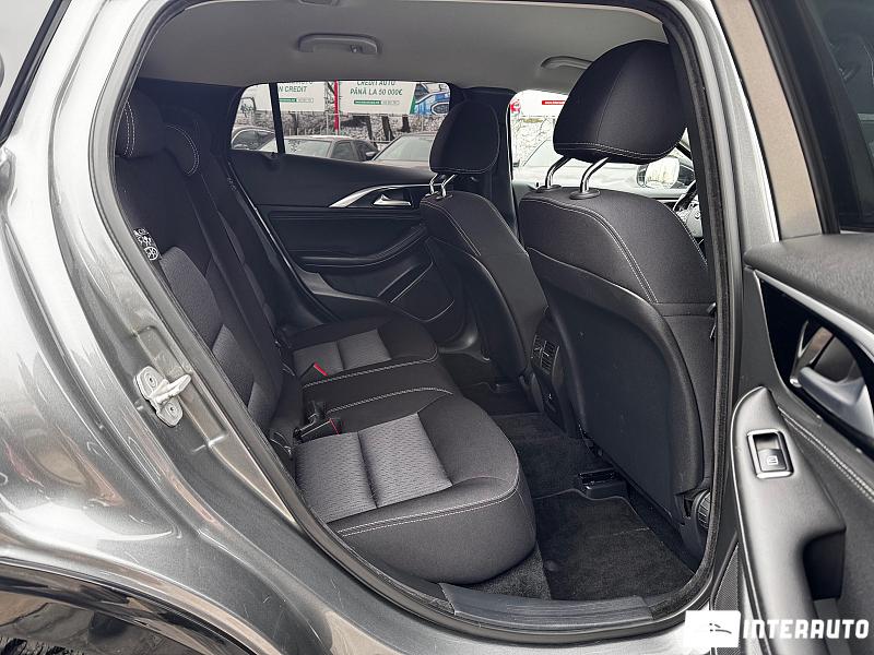 Infiniti Q30 18 infiniti q30 2017