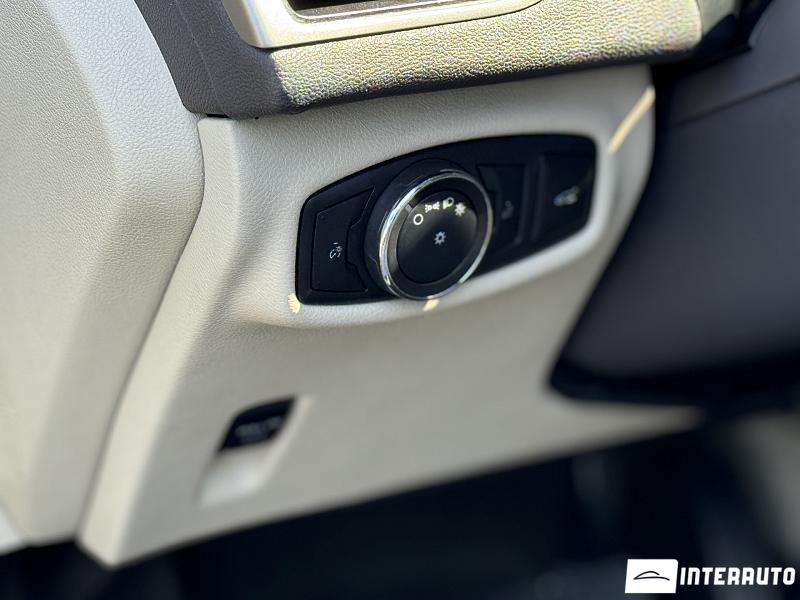 Lincoln MKZ 12 lincoln mkz 2013