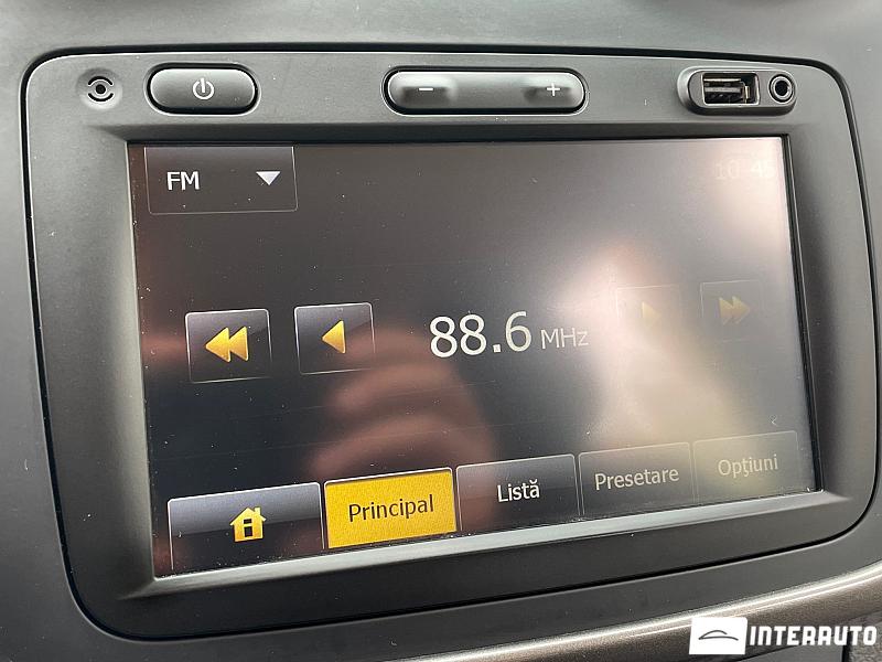 Dacia Sandero 11 dacia sandero 2013