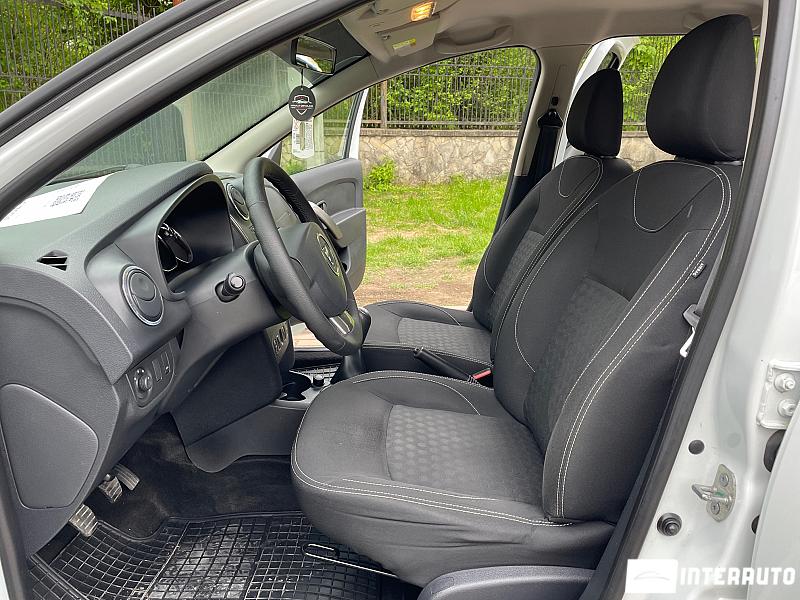 Dacia Sandero 5 dacia sandero 2013