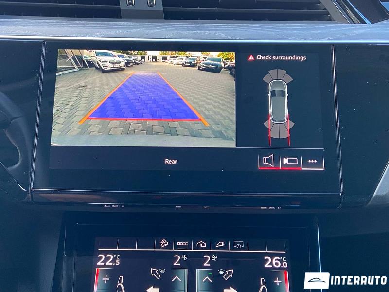 Audi E-tron 14 audi e-tron 2022