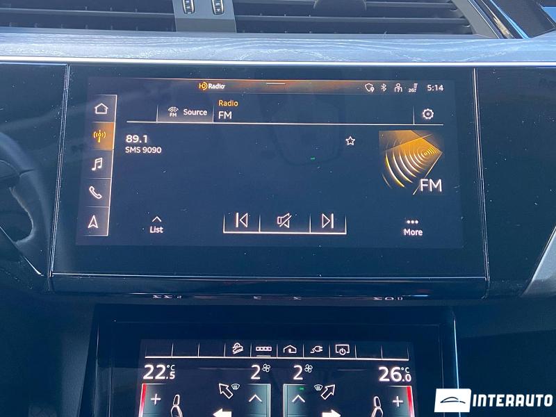 Audi E-tron 12 audi e-tron 2022