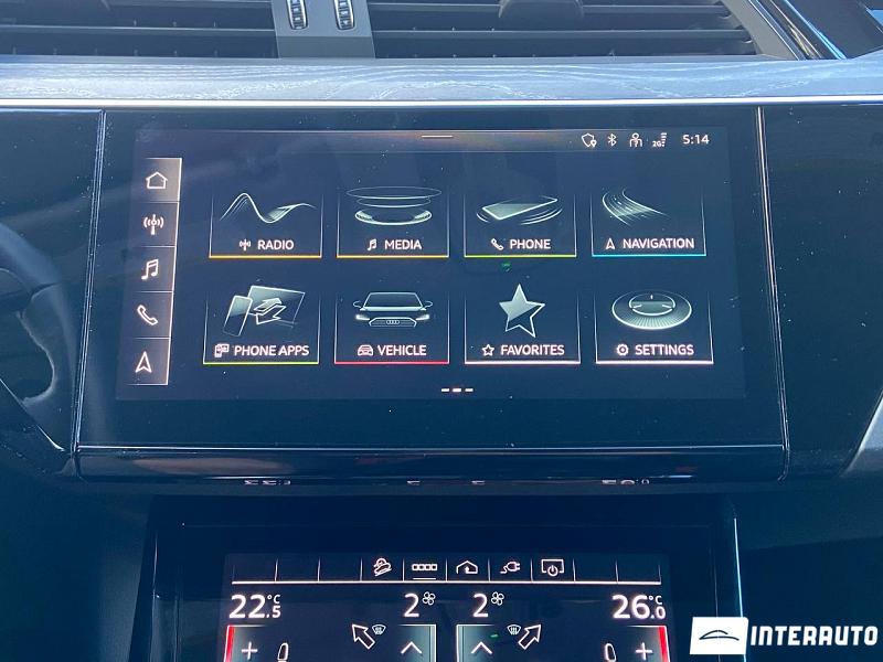 Audi E-tron 15 audi e-tron 2022