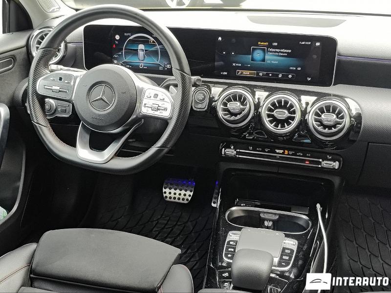 Mercedes A 35 AMG 11 mercedes a 35 amg 2019