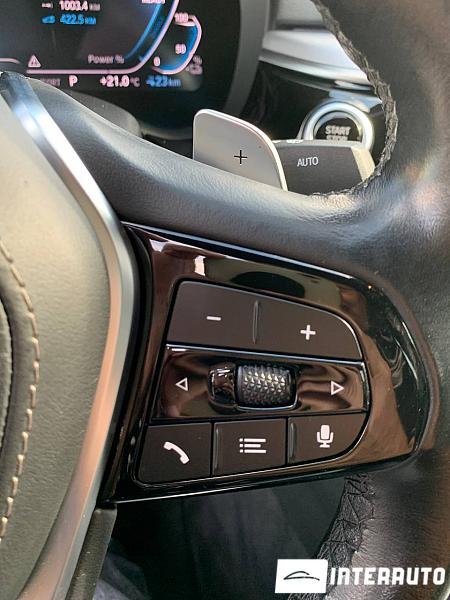 BMW 530e 16 bmw 530e 2019