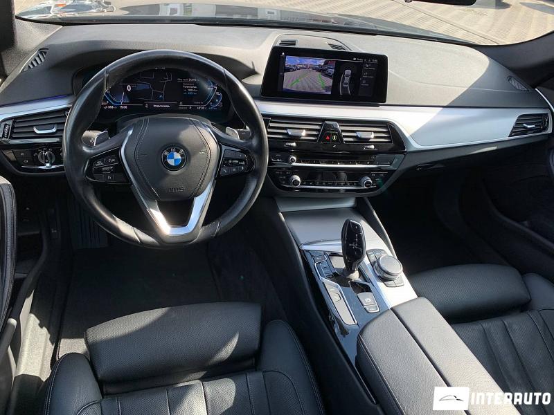 BMW 530e 9 bmw 530e 2019