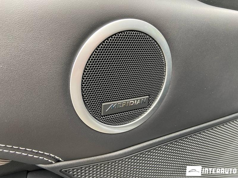 Land Rover Discovery 16 land rover discovery 2019