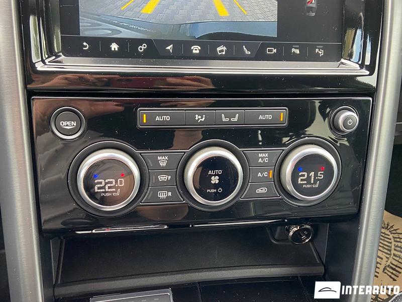 Land Rover Discovery 13 land rover discovery 2019
