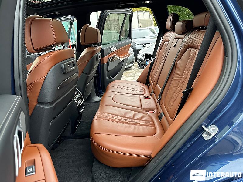 BMW X5 4.0i 19 bmw x5 4.0i 2019