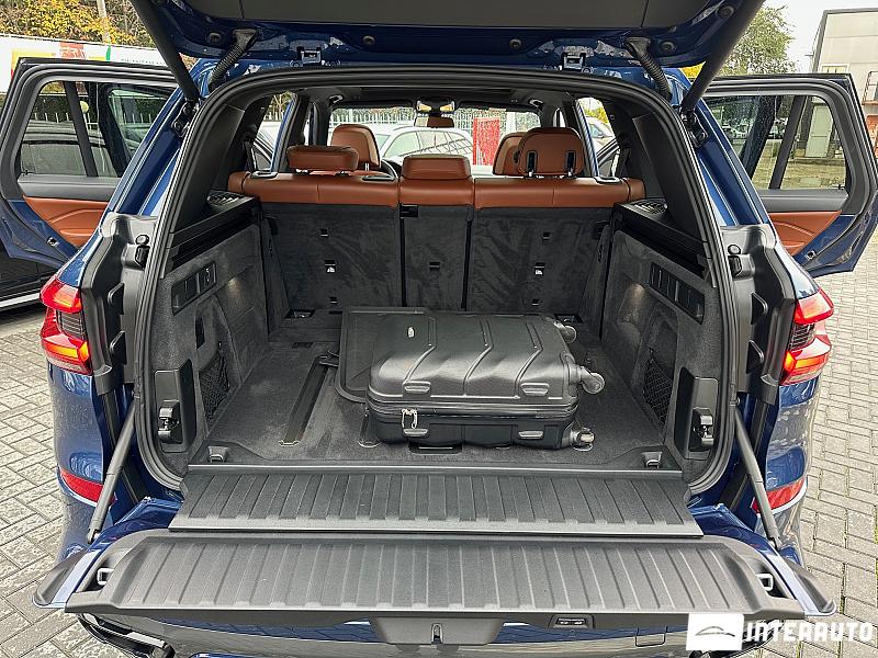 BMW X5 4.0i 20 bmw x5 4.0i 2019