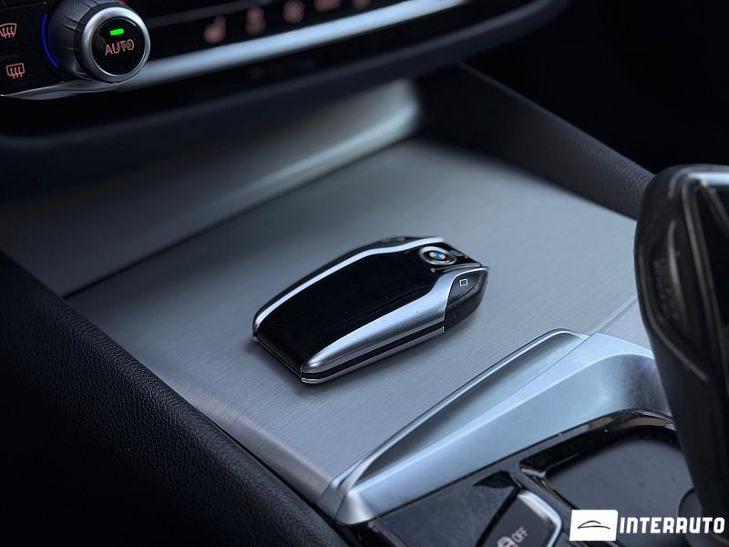 BMW 530e 17 bmw 530e 2017