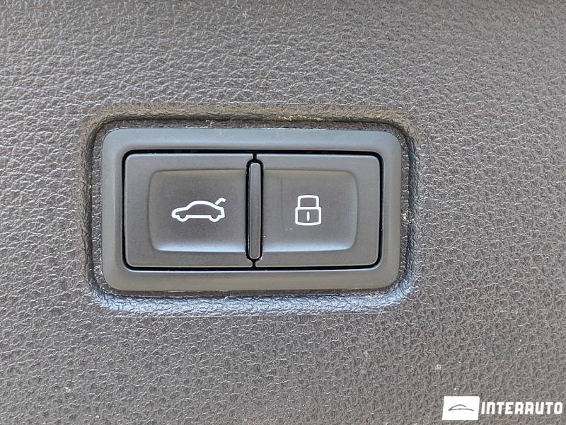 Audi Q7 16 audi q7 2021