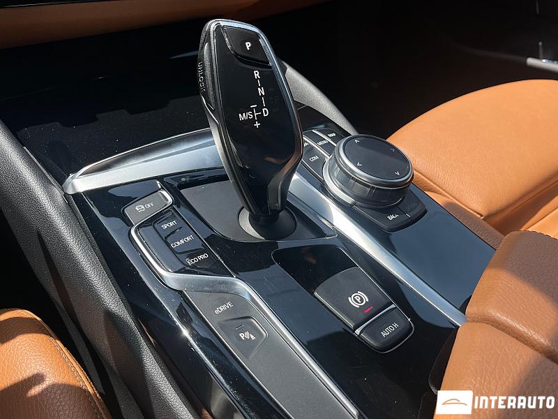 BMW 530e 14 bmw 530e 2017