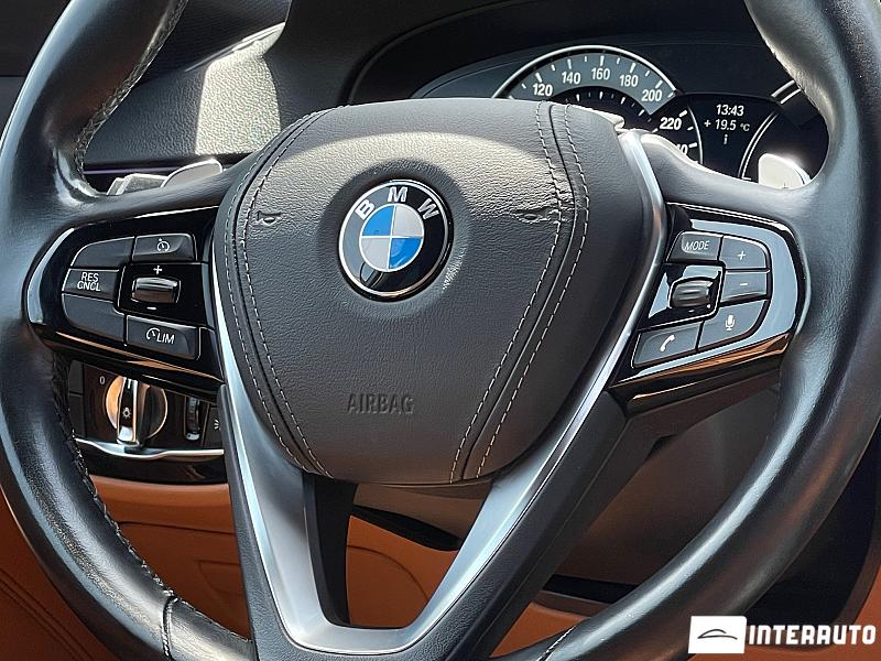 BMW 530e 10 bmw 530e 2017