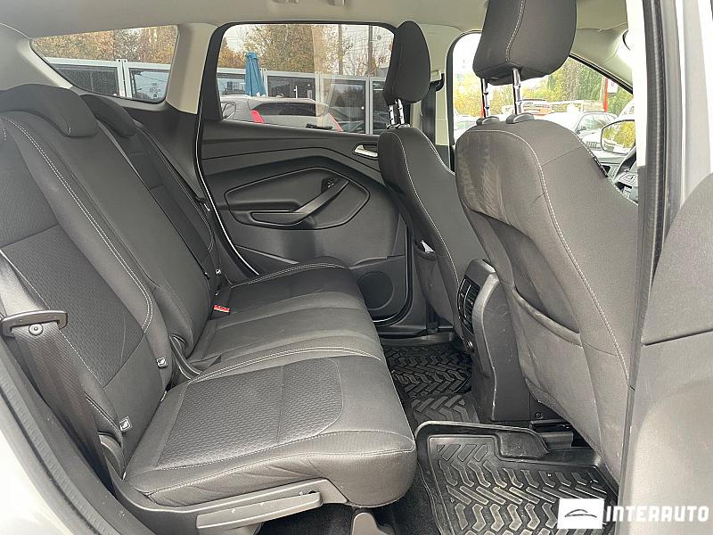 Ford Kuga 17 ford kuga 2018