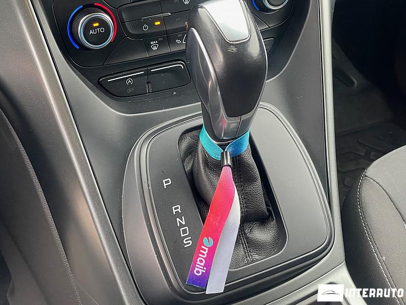 Ford Kuga 14 ford kuga 2018