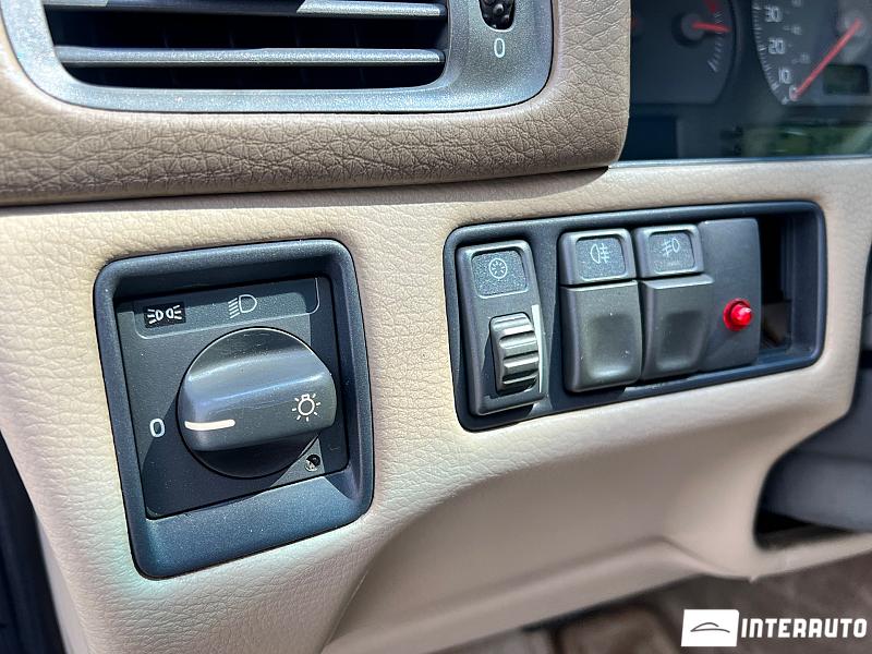 Volvo V 70 16 volvo v 70 2000