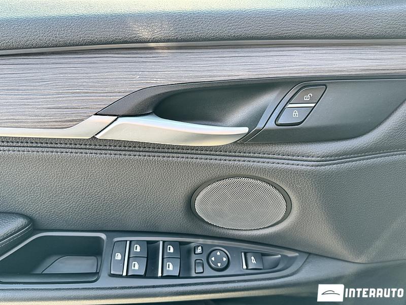 BMW X5 2.5D 17 bmw x5 2.5d 2016