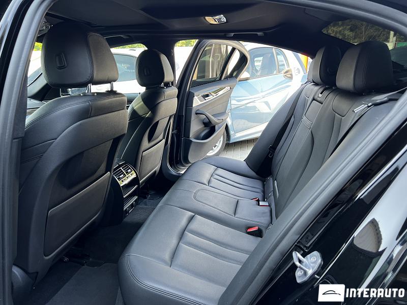 BMW 530e 16 bmw 530e 2018