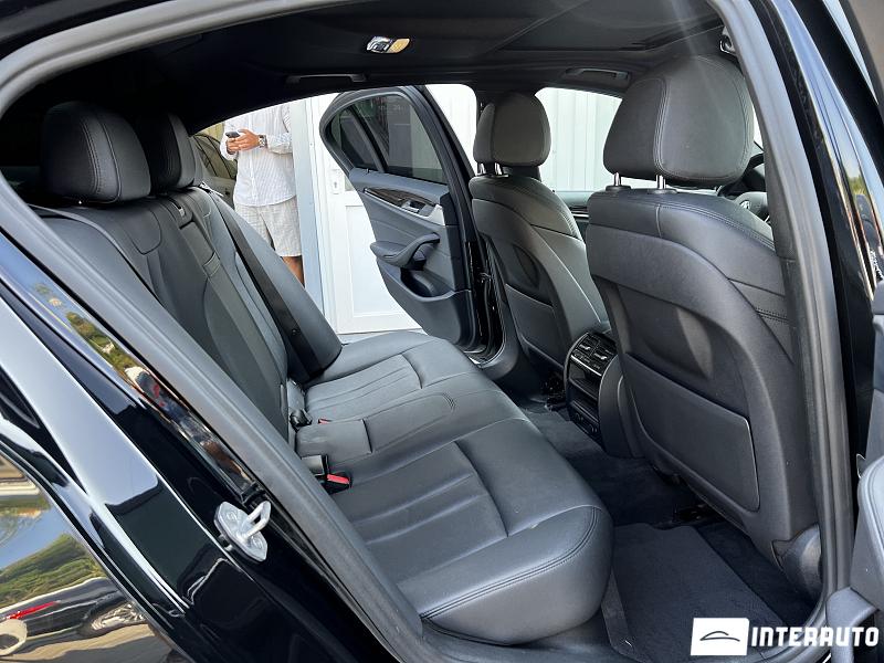 BMW 530e 17 bmw 530e 2018