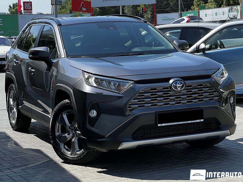 Toyota Rav-4 2 toyota rav-4 2021