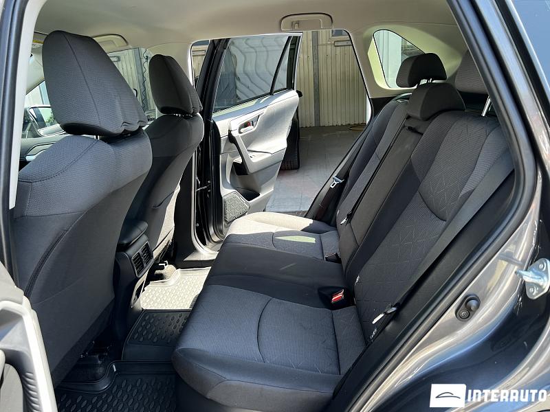 Toyota Rav-4 17 toyota rav-4 2021