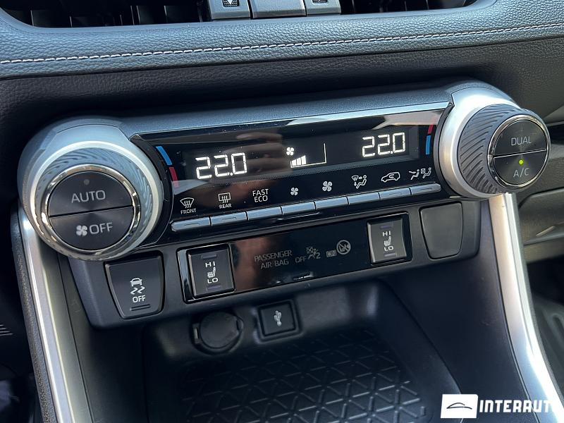 Toyota Rav-4 12 toyota rav-4 2021