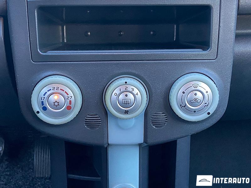 Mitsubishi Colt 8 mitsubishi colt 2006