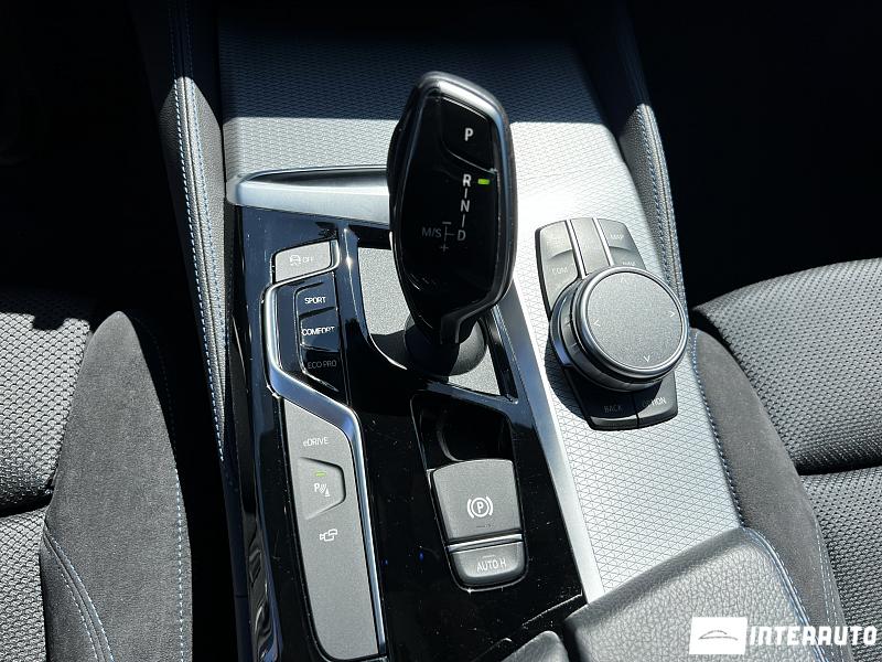 BMW 530e 10 bmw 530e 2019