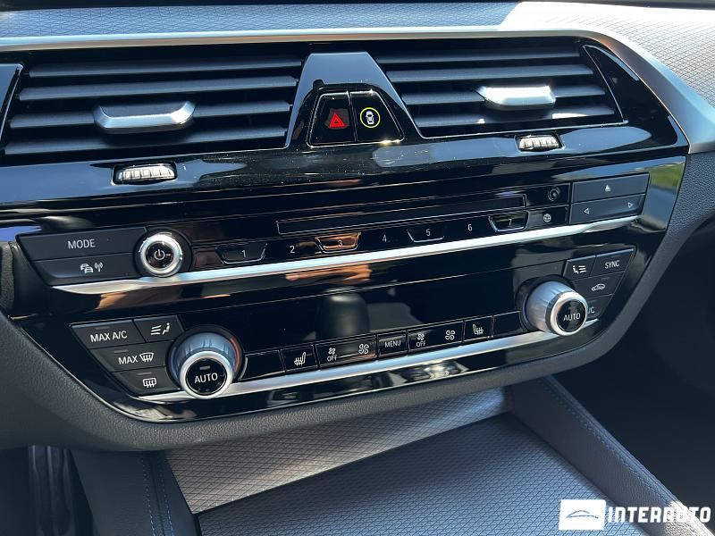 BMW 530e 9 bmw 530e 2019