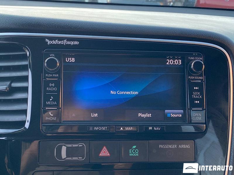 Mitsubishi Outlander 11 mitsubishi outlander 2016